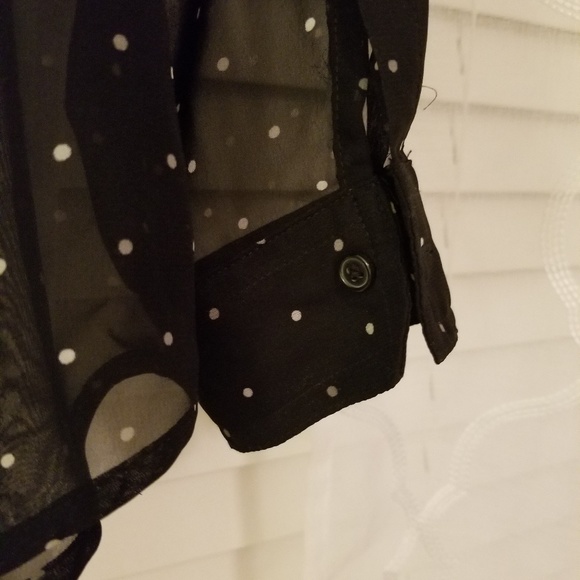 Button up blouse - Picture 4 of 4